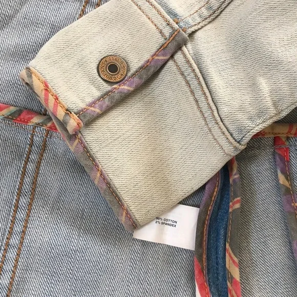 Gap Cotton Rushed Light Blue Jean Jacket Size XS - Picture 6 of 8